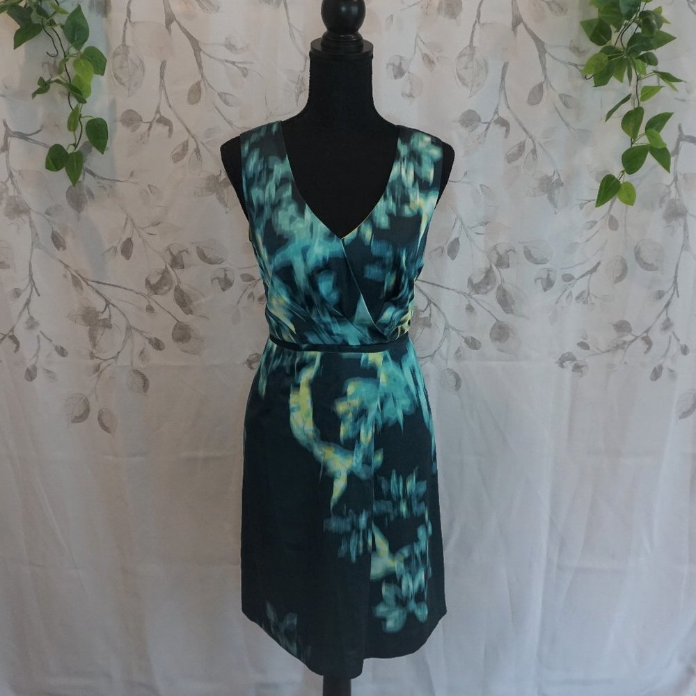 TAHARI | Blue green sleeveless dress